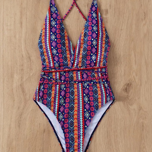 Swimming suit - Picture 3 of 6